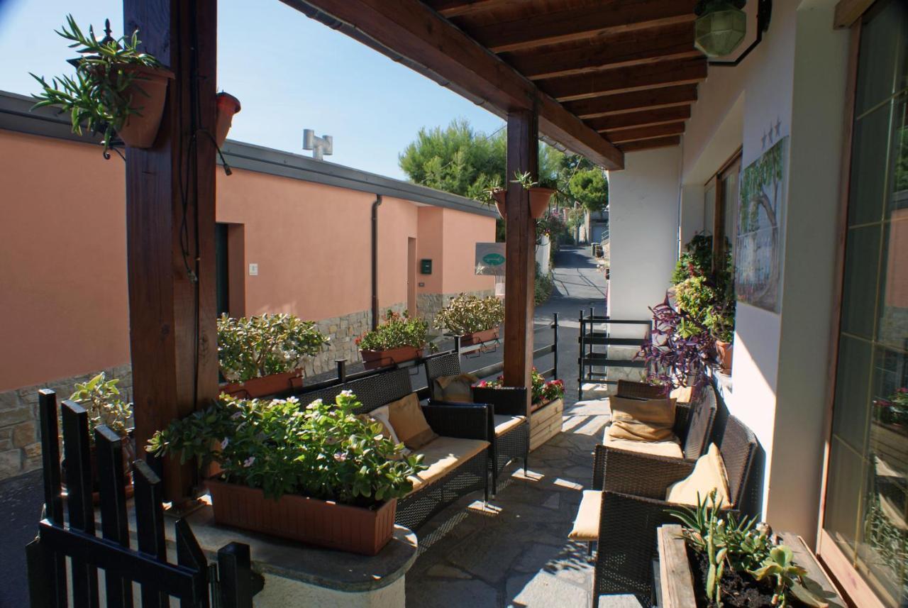 Albergo La Pineta Andora Exterior photo