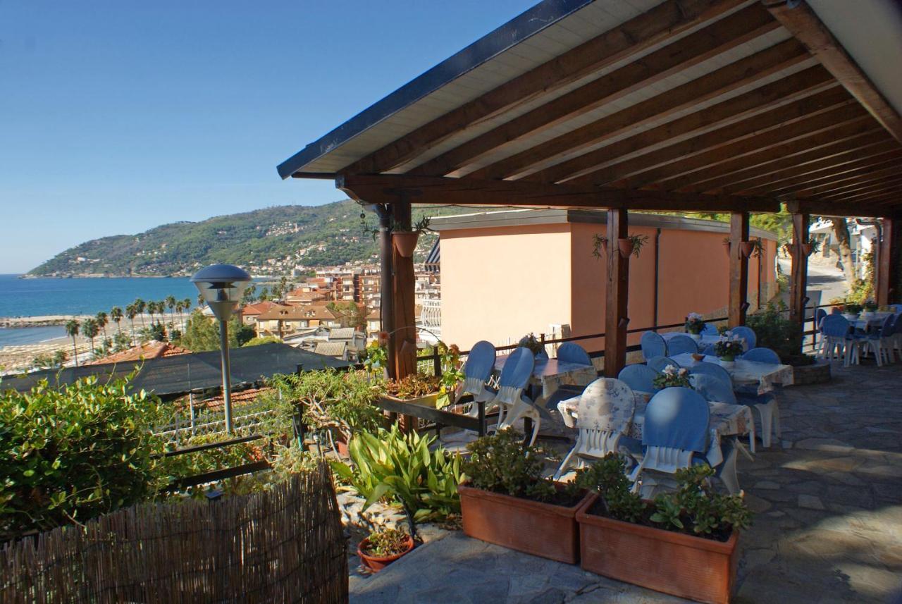 Albergo La Pineta Andora Exterior photo